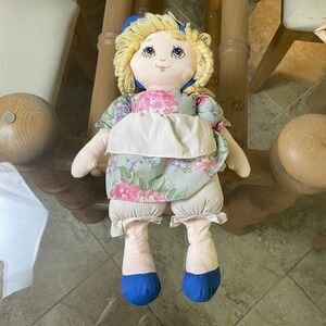 VTG Commonwealth Toy Novelty Co‎ Rag Doll Floral Dress Blonde Hair Blue Shoes
